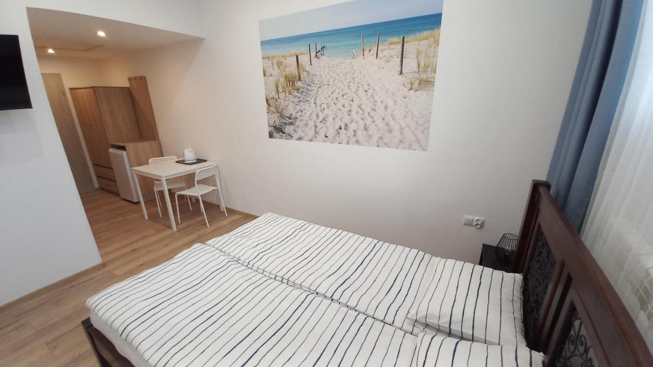 Pokoje Przy Plazy Sopot Esterno foto